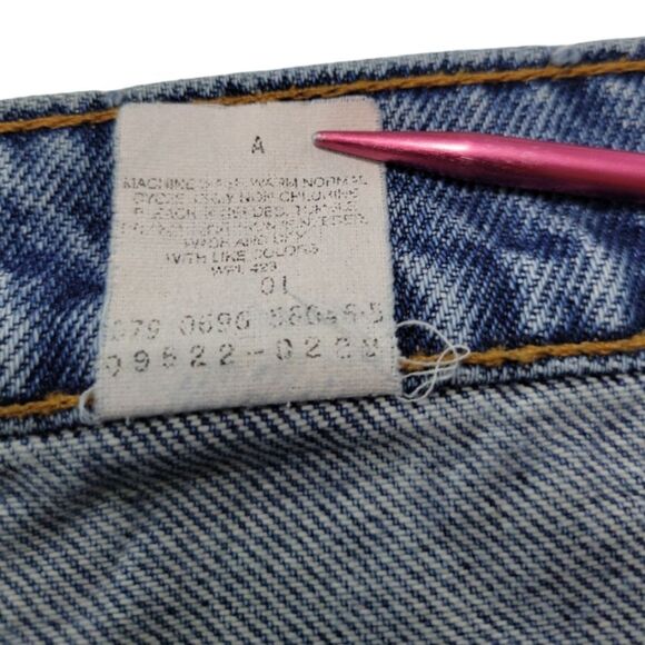 1996 Vintage Levi's Jeans Size 24 W42" x L26" Levi's 522 Tapered Fit Tapered Leg - Picture 11 of 13